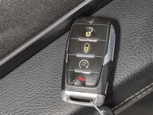 Used 2022 RAM 1500 Big Horn image 34