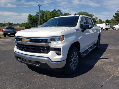 New 2026 Chevrolet Silverado 1500 LT AWD/4WD image 2