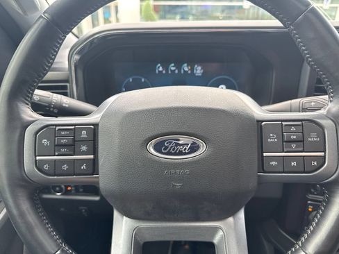 Used 2024 Ford F250 Lariat w/ Lariat Ultimate Package AWD/4WD image 19