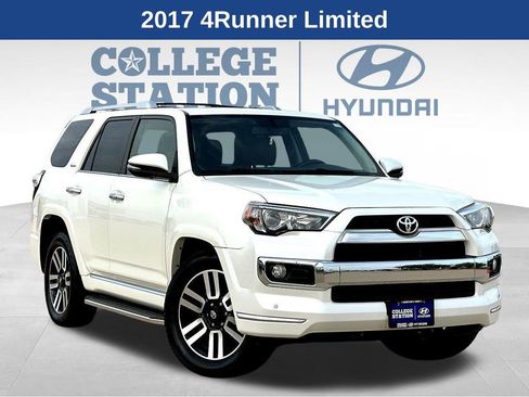 Used 2017 Toyota 4Runner Limited RWD image 1