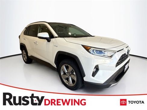 Used 2019 Toyota RAV4 Limited image 1