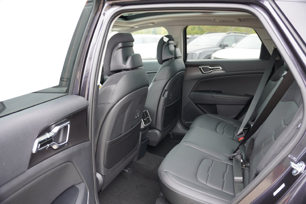 New 2027 Kia Sportage SX AWD/4WD image 11