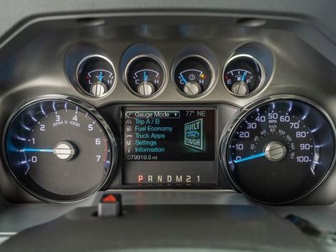 Used 2015 Ford F250 XLT w/ XLT Value Package AWD/4WD image 25