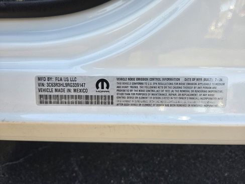 Used 2024 RAM 3500 Big Horn image 19