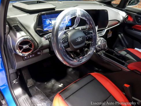 New 2026 Chevrolet Equinox EV RS image 10