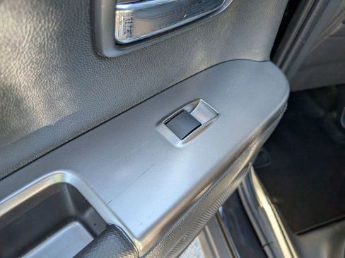 Used 2025 Mitsubishi Outlander Sport SE AWD/4WD image 24