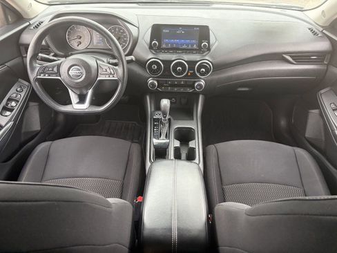 Certified 2023 Nissan Sentra S FWD image 16