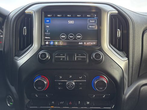 Used 2019 Chevrolet Silverado 1500 LT w/ All-Star Edition image 27