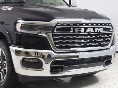 Used 2025 RAM 1500 Limited w/ Trailer Tow Group AWD/4WD image 48