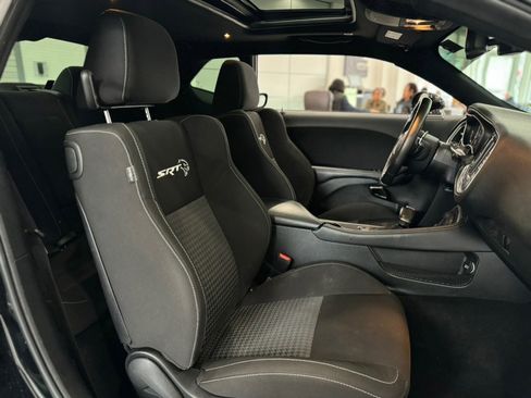 Used 2020 Dodge Challenger SRT Hellcat RWD image 18