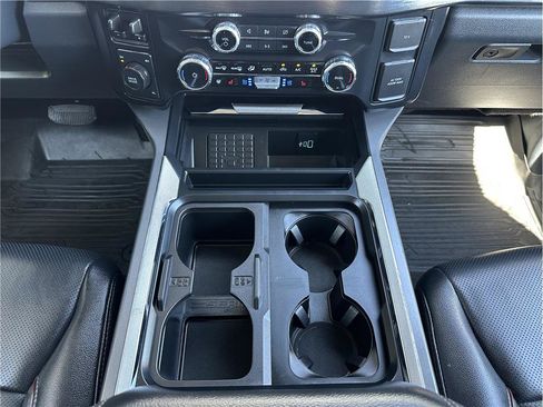 Used 2024 Ford F350 Lariat w/ Lariat Ultimate Package AWD/4WD image 26