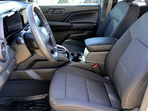 Used 2024 Chevrolet Colorado W/T w/ WT Convenience Package II image 10