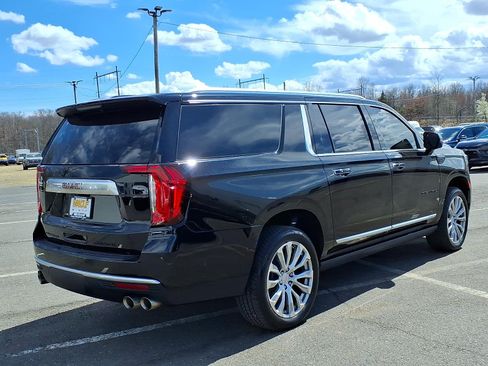 Certified 2024 GMC Yukon XL Denali w/ Advanced Technology Package AWD/4WD image 6
