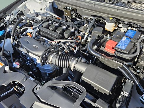 New 2025 Honda Accord LX image 27