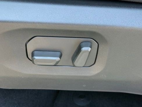 New 2025 Jeep Gladiator Rubicon image 16