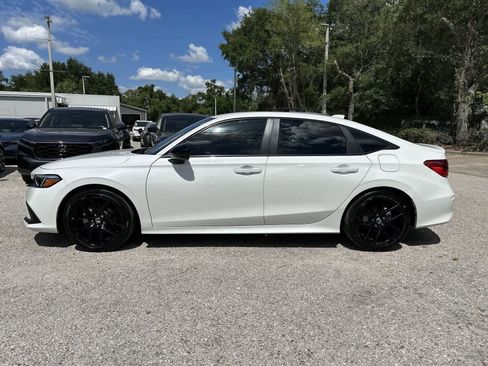 Used 2024 Honda Civic Sport image 4