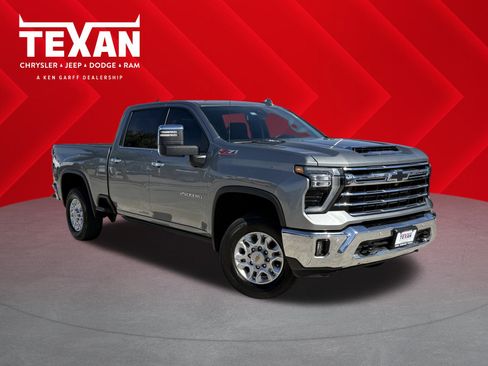 Used 2024 Chevrolet Silverado 2500 LTZ w/ LTZ Convenience Package image 1