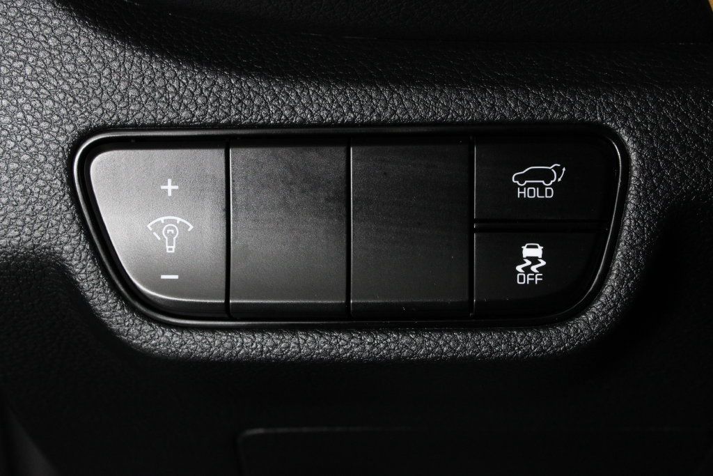 Used 2024 Kia Seltos SX w/ SX Sunroof Package AWD/4WD image 26