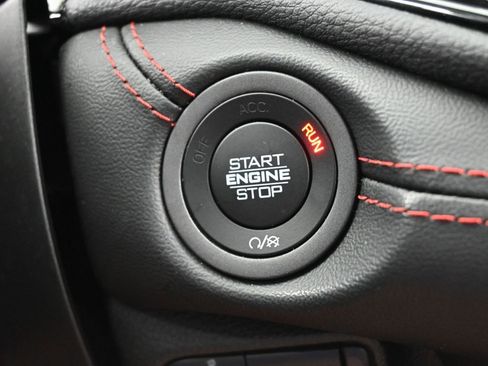 Used 2023 Dodge Durango GT image 29