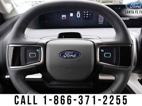 New 2026 Ford Expedition Active image 34