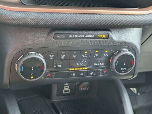 Used 2023 Ford Bronco Sport Outer Banks w/ Tech Package AWD/4WD image 22