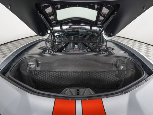 Used 2026 Chevrolet Corvette Z06 RWD image 10
