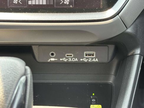 Certified 2025 Subaru Crosstrek 2.5i Limited w/ Crosstrek Mirror Package AWD/4WD image 21