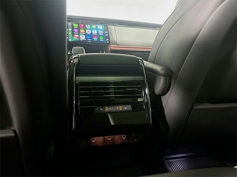 Used 2025 Land Rover Range Rover Sport Dynamic SE image 25