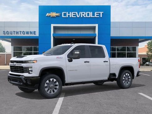 New 2026 Chevrolet Silverado 2500 Custom w/ Custom Value Package image 2