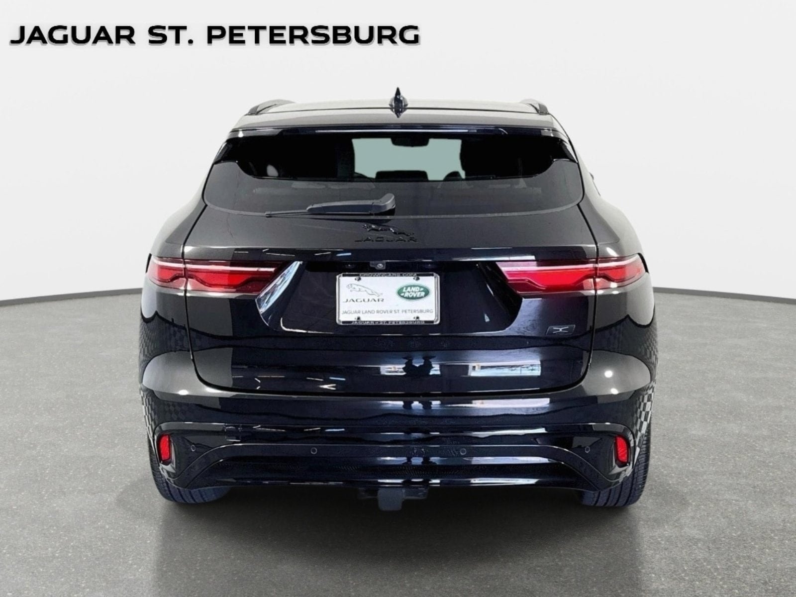 Used 2026 Jaguar F-PACE R-Dynamic S AWD/4WD image 6