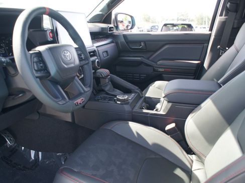 Used 2026 Toyota Tacoma TRD Pro AWD/4WD image 14