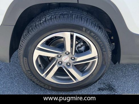 Used 2020 GMC Terrain SLT image 15