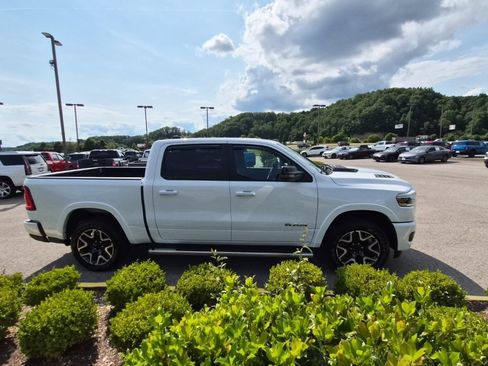 Used 2026 RAM 1500 Laramie w/ Sport Appearance Package AWD/4WD image 5