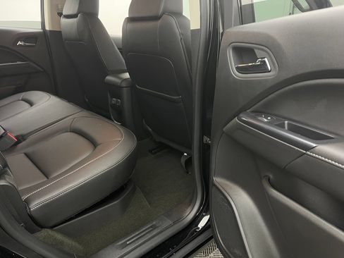Used 2015 GMC Canyon SLT AWD/4WD image 33