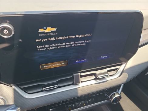 New 2027 Chevrolet Equinox LT FWD image 31