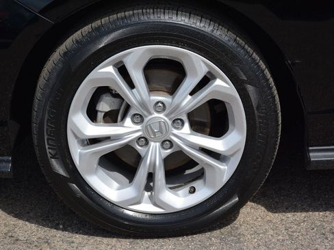 Used 2023 Honda Accord LX image 30
