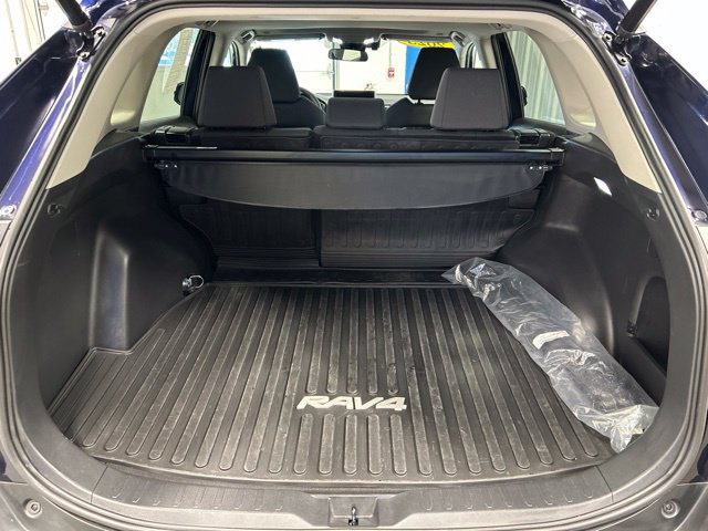 Used 2023 Toyota RAV4 XLE w/ Convenience Package AWD/4WD image 20