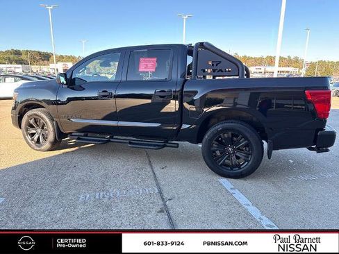 Certified 2024 Nissan Titan SV w/ SV Bronze Edition Package image 17