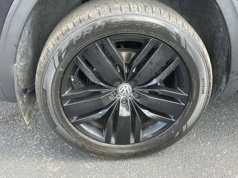 Used 2019 Volkswagen Atlas SEL Premium image 7