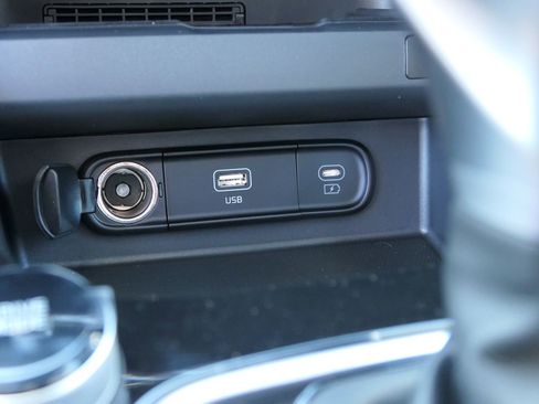 New 2026 Kia Seltos SX AWD/4WD image 19