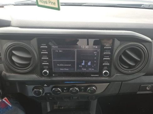 Used 2022 Toyota Tacoma SR image 23