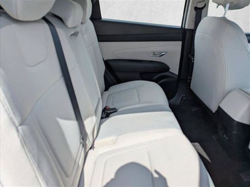 Certified 2026 Hyundai Tucson SE FWD image 29