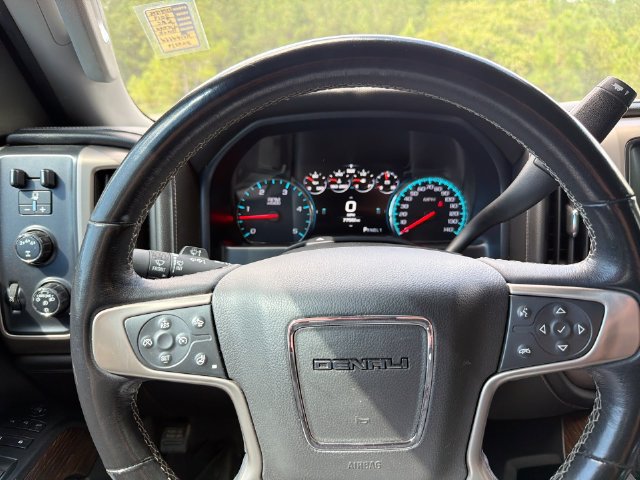 Used 2019 GMC Sierra 3500 Denali w/ Duramax Plus Package AWD/4WD image 17