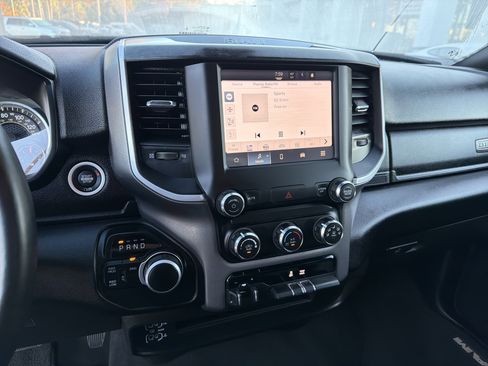 Used 2024 RAM 2500 Big Horn w/ Bed Utility Group image 29