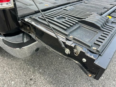 Used 2014 Ford F150 XLT w/ Equipment Group 302A Luxury RWD image 19