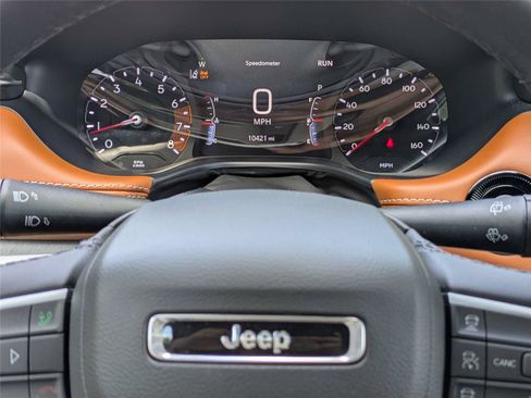 Certified 2025 Jeep Compass Limited AWD/4WD image 29