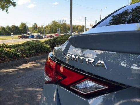 New 2025 Nissan Sentra SR image 14