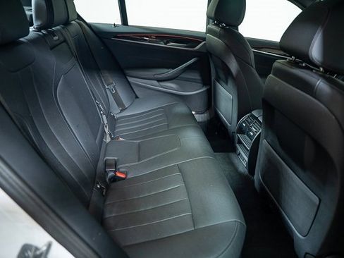 Used 2023 BMW 530i xDrive w/ Convenience Package image 35