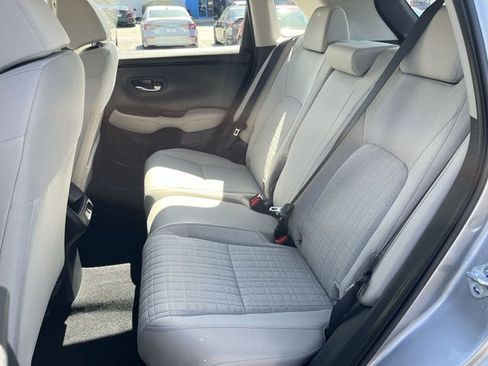 Used 2025 Honda HR-V LX image 25