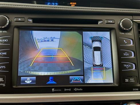 Used 2018 Toyota Highlander Limited Platinum AWD/4WD image 14